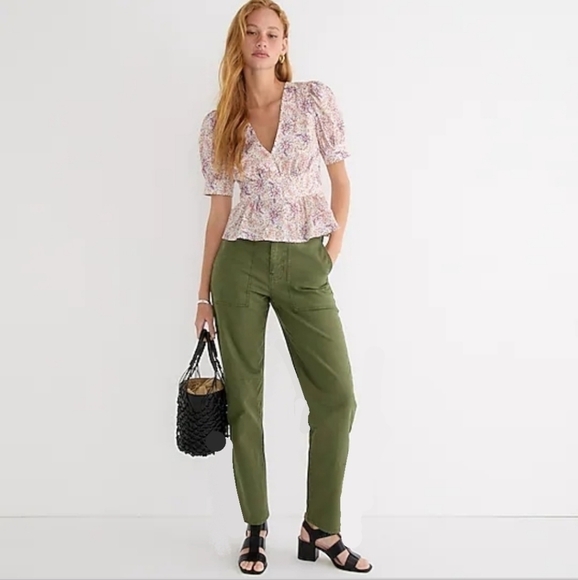 J. Crew Andie Chino Pant in Olive - Picture 1 of 9